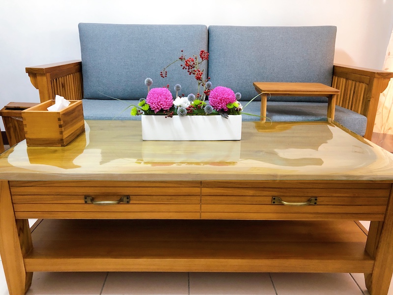 【體驗文】台中花藝設計鮮花客製 婕琳花藝花束送禮不踩雷 2 婕琳花藝設計點綴客廳