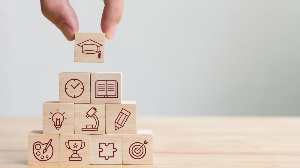 小學問：告別知識焦慮時代的聰明思考 心得分享（索取文章：減緩知識焦慮的4種方式