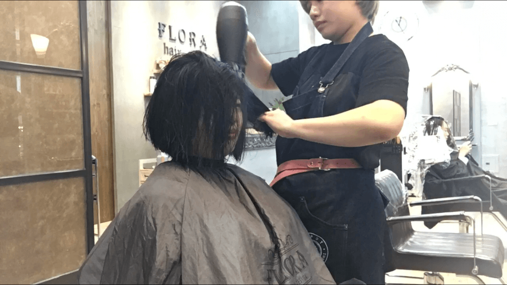 【體驗文】西屯區染燙Flora hair台中髮廊 專業剪染燙護髮髮型Salon 19